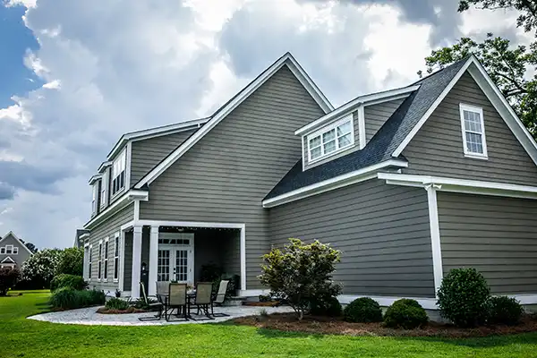 Mid-class gray home